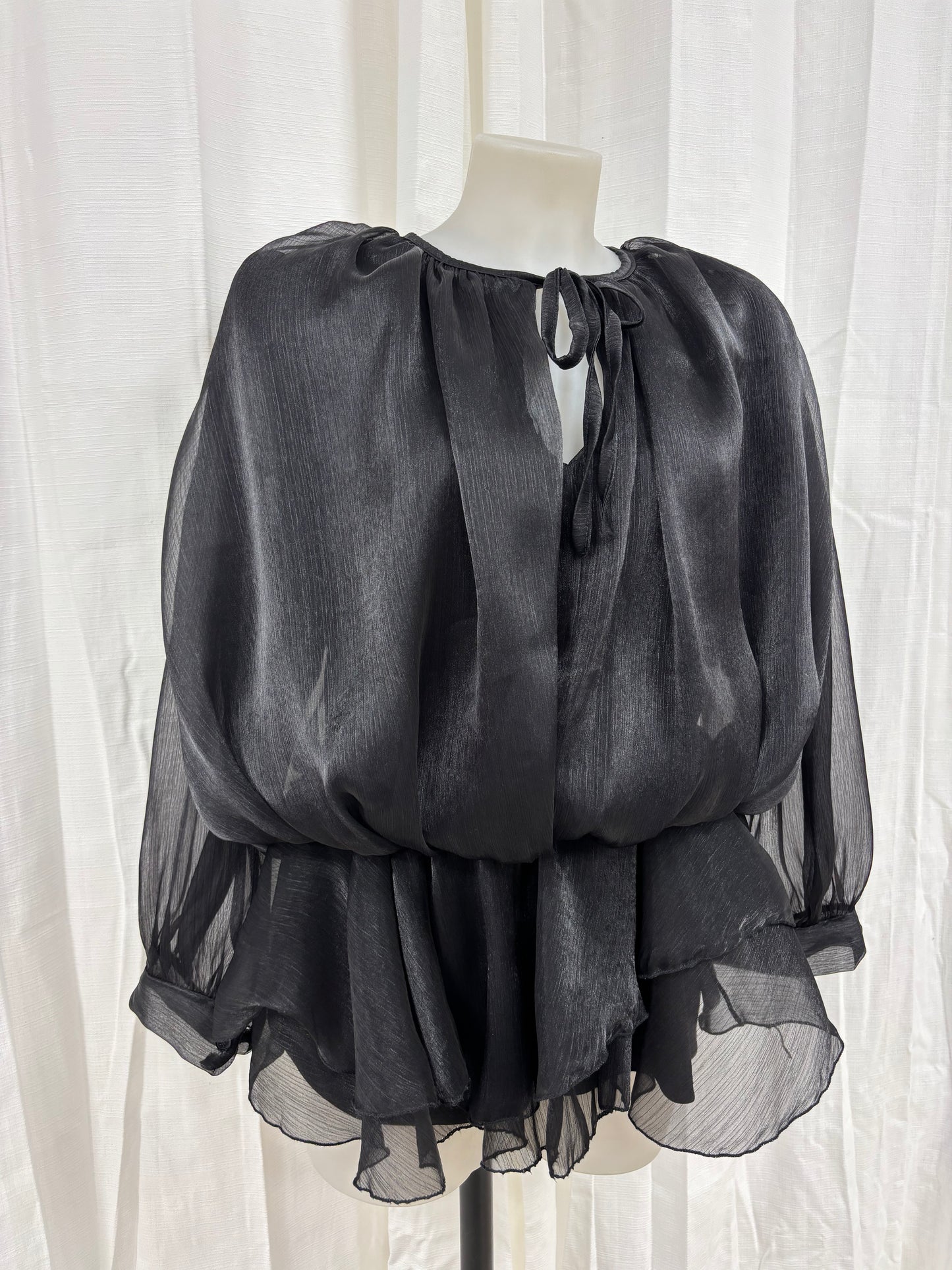 Combishort de soirée effet satiné noir