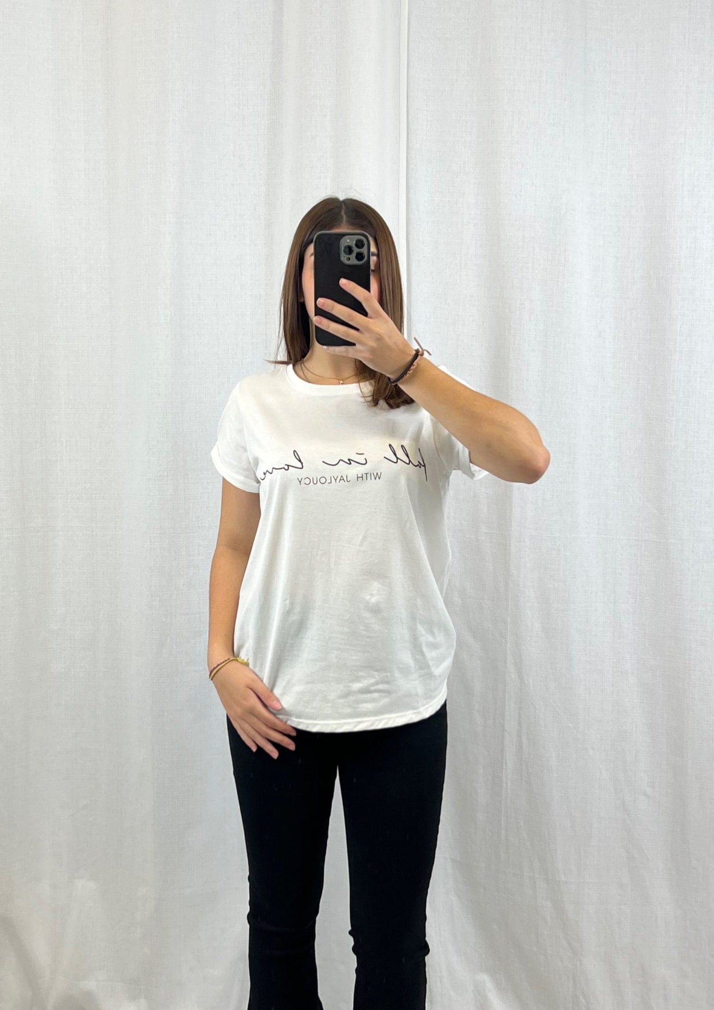 Tee-shirt Blanc - Boutique de vêtements pour femmes DRAGUIGNAN