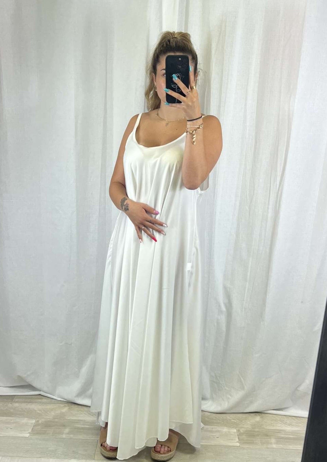 Robe longue effet de soie - Boutique de vêtements pour femmes DRAGUIGNAN