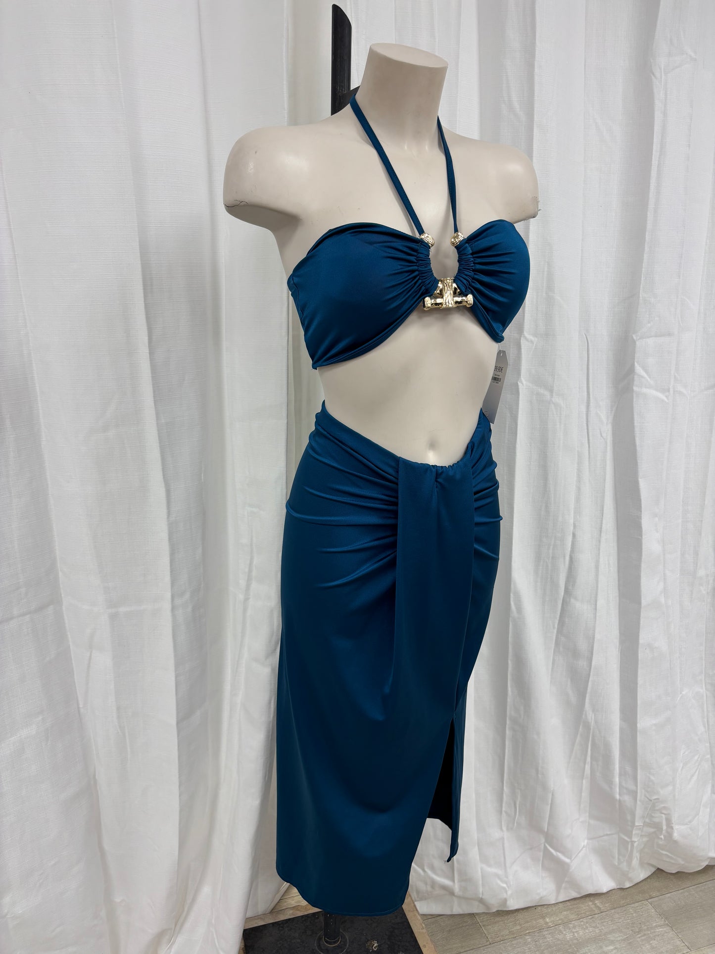 Ensemble bleu de soirée