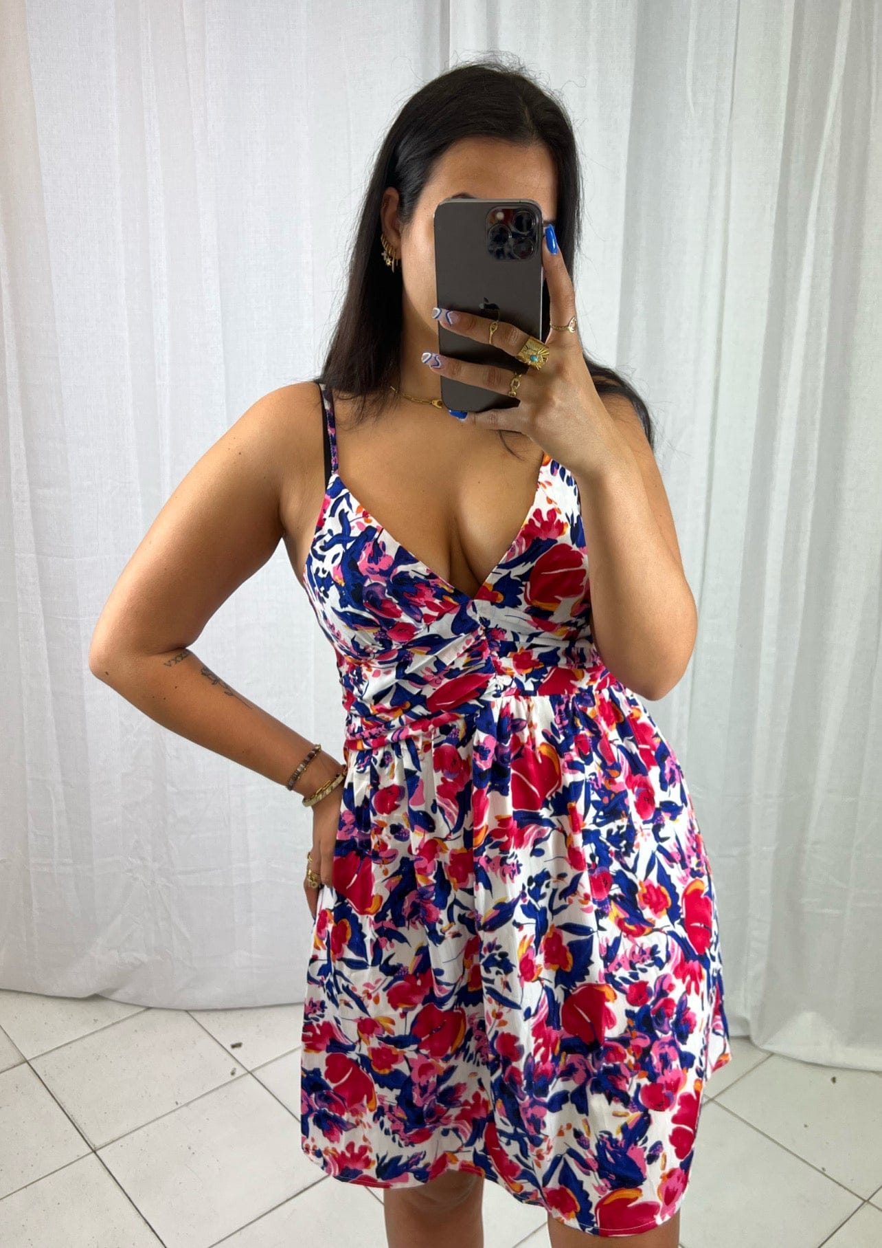Robe courte - Boutique de vêtements pour femmes DRAGUIGNAN