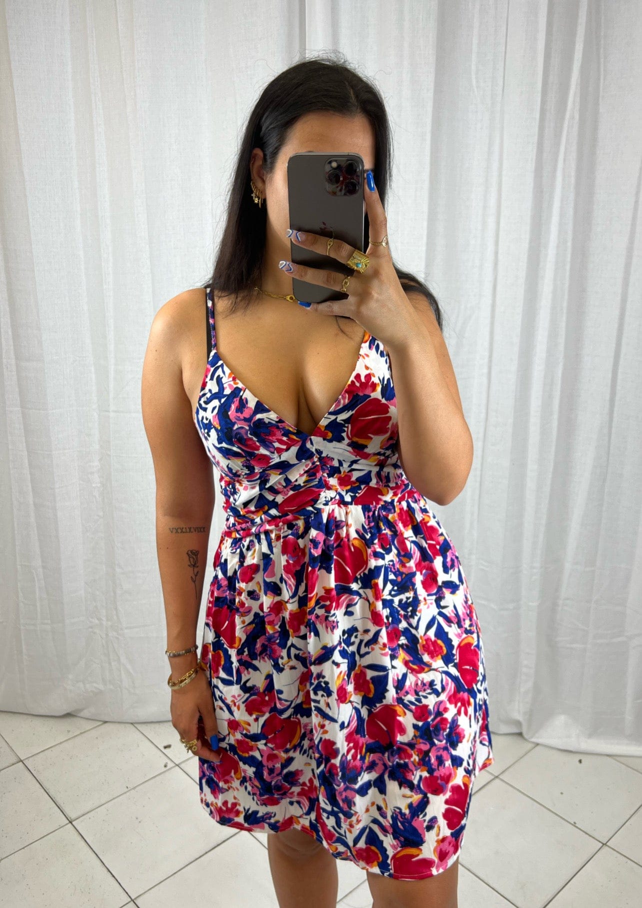 Robe courte - Boutique de vêtements pour femmes DRAGUIGNAN
