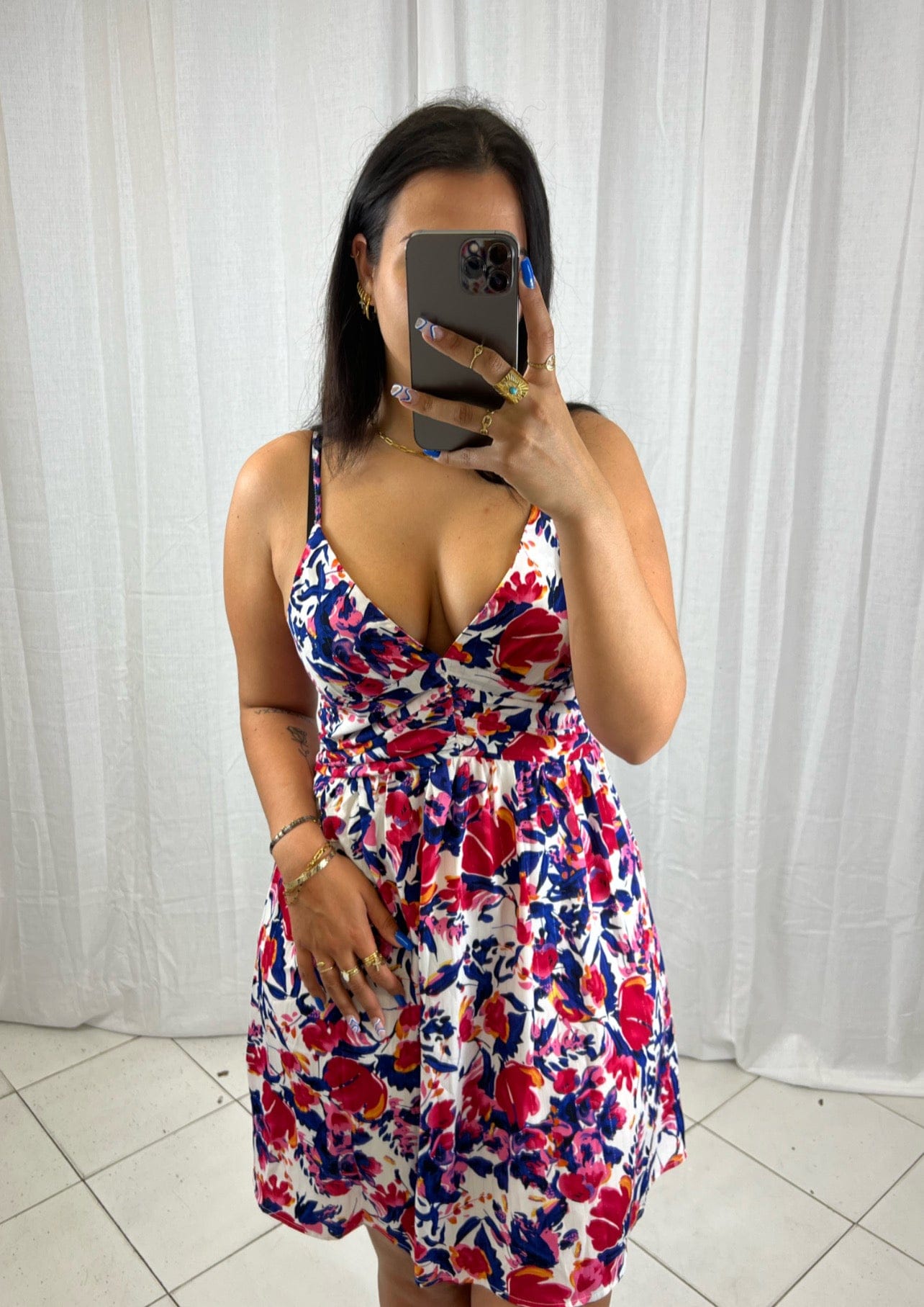 Robe courte - Boutique de vêtements pour femmes DRAGUIGNAN
