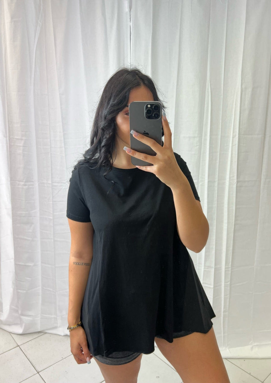 Tee shirt Noir - Boutique de vêtements pour femmes DRAGUIGNAN