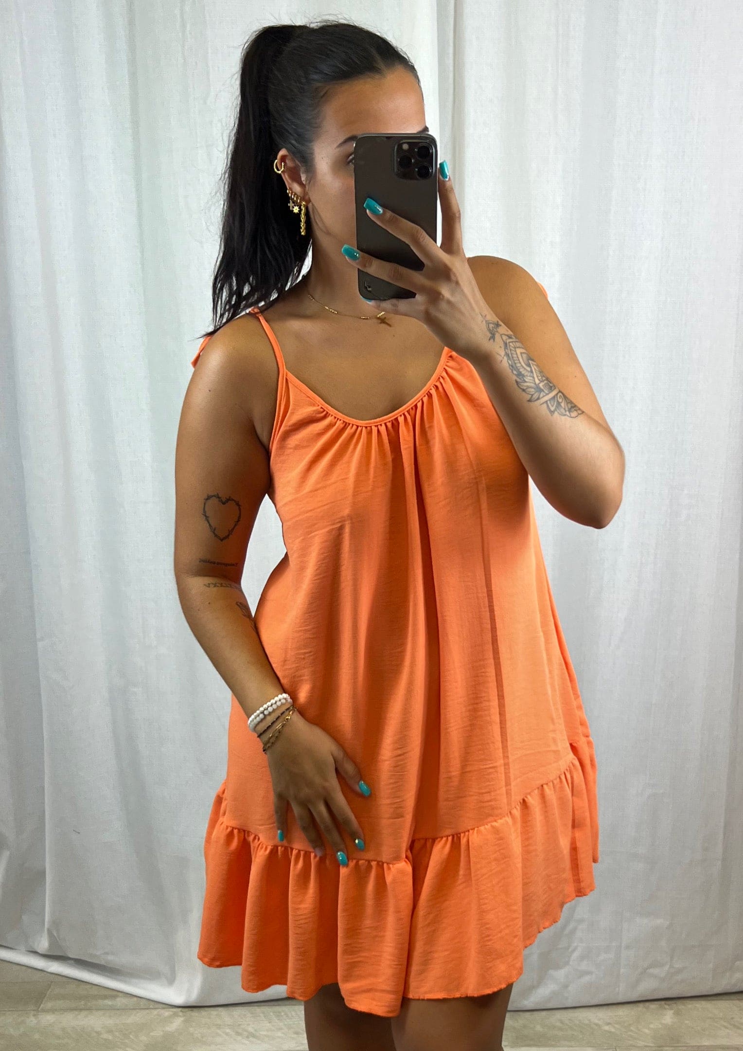 Robe courte orange - Boutique de vêtements pour femmes DRAGUIGNAN