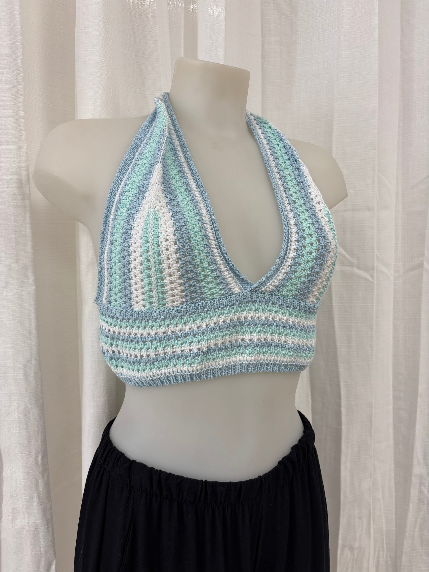 Vaea - Top en crochet bleu turquoise blanc