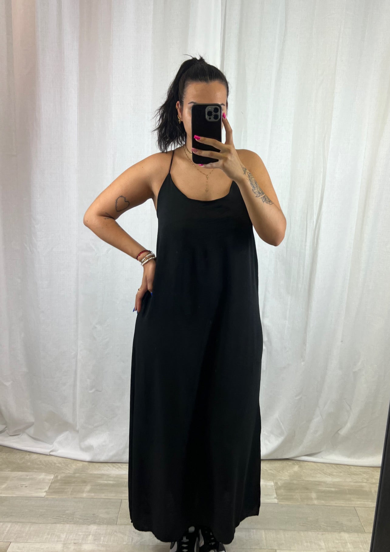 Robe Noir - Boutique de vêtements pour femmes DRAGUIGNAN