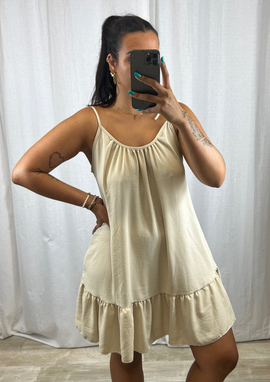 Robe courte beige - Boutique de vêtements pour femmes DRAGUIGNAN