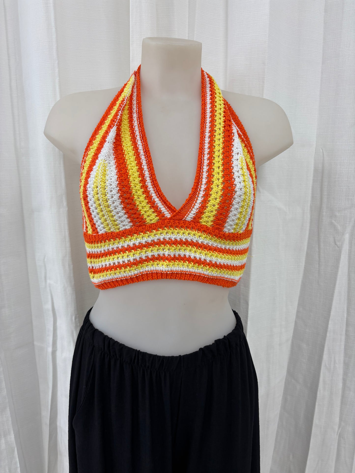 Vaea - Top en crochet orange jaune blanc