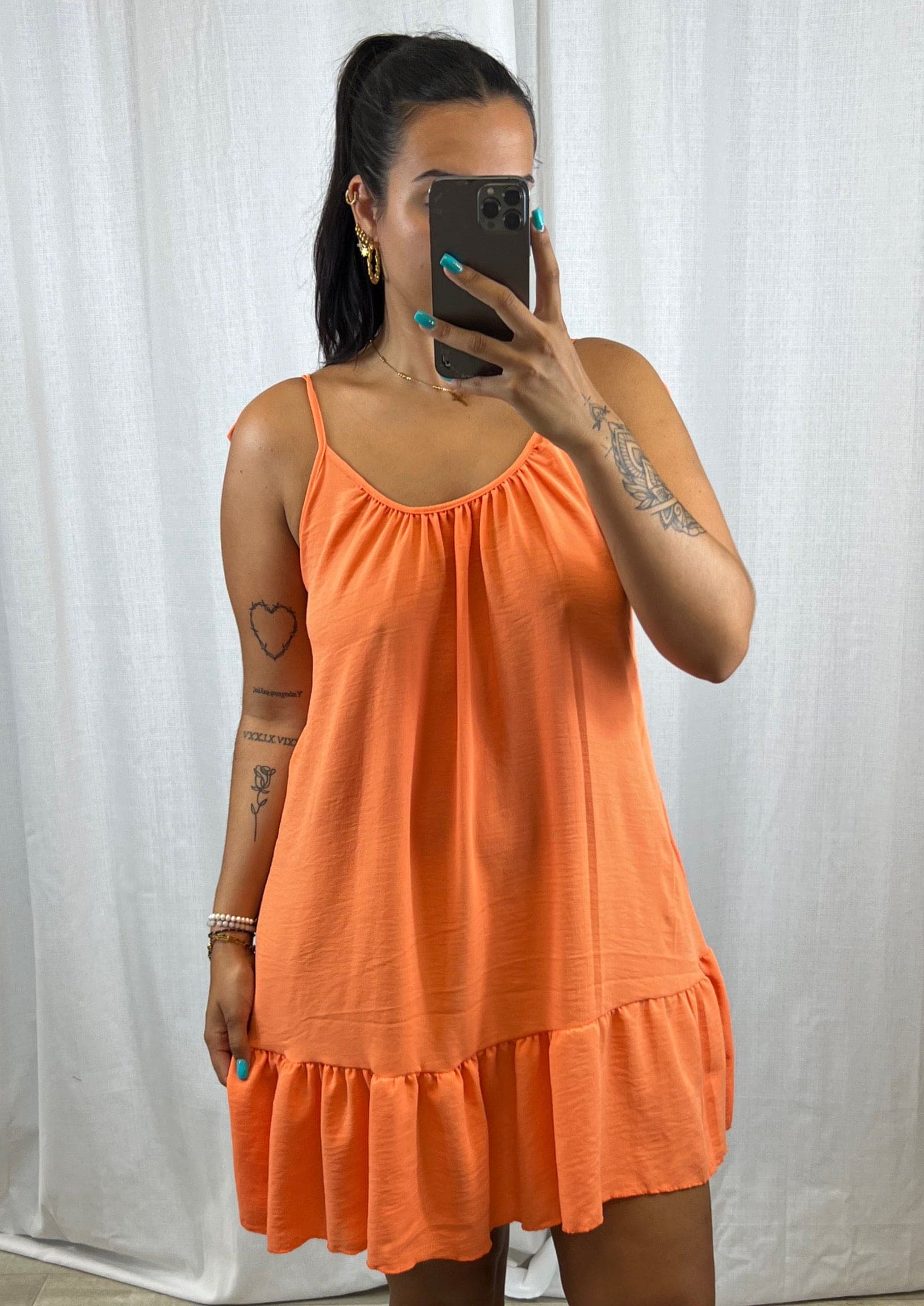 Robe courte orange - Boutique de vêtements pour femmes DRAGUIGNAN