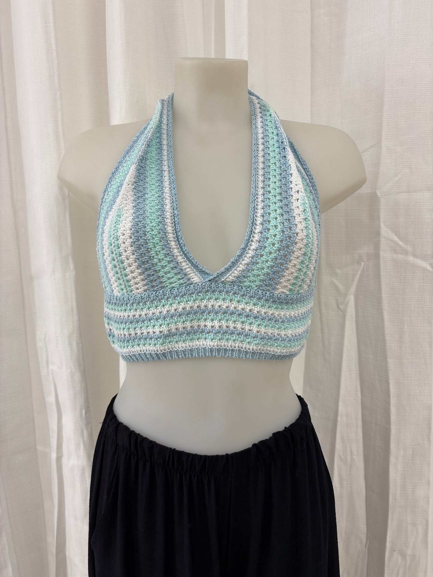 Vaea - Top en crochet bleu turquoise blanc