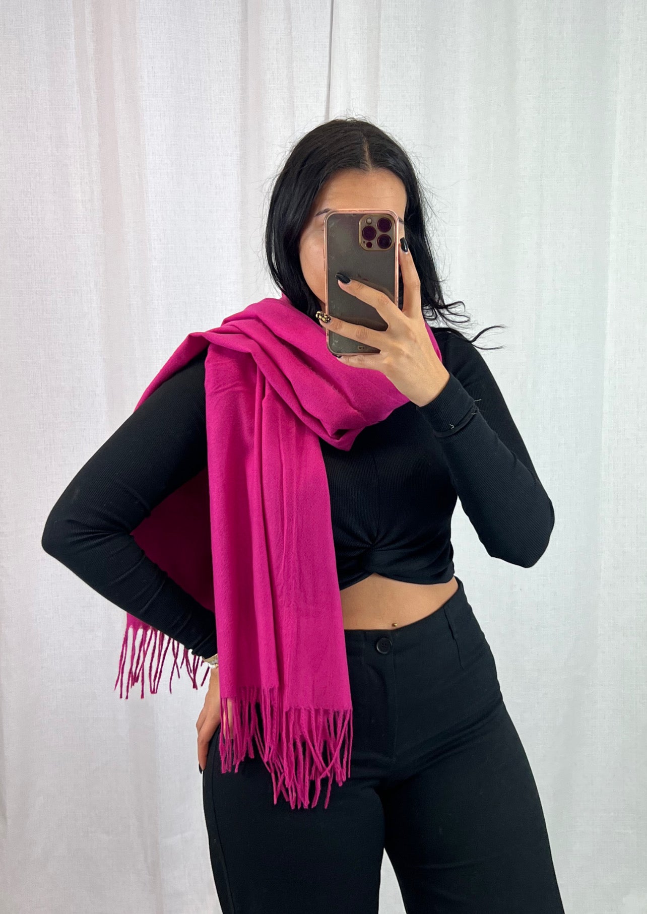 Echarpe Fushia - Boutique de vêtements pour femmes DRAGUIGNAN